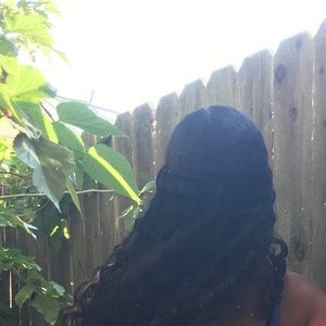 Meet your Posher, Goldie